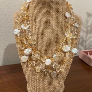 Elegant Gold and White Pearl Beaded Necklace